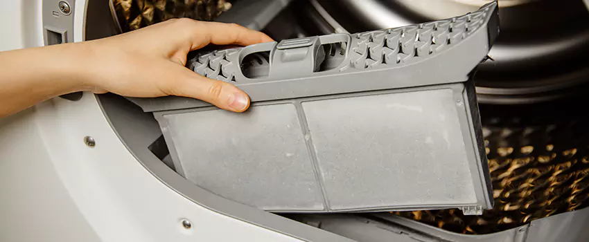 Signs Of A Clogged Dryer Lint Trap in Leawood, Kansas
